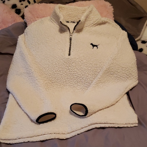 PINK Victoria's Secret Sweaters - Sale!!!💙VS PINK Fuzzy Pullover!💙